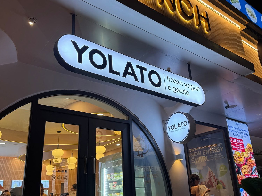 Yolato Frozen Yogurt & Gelato