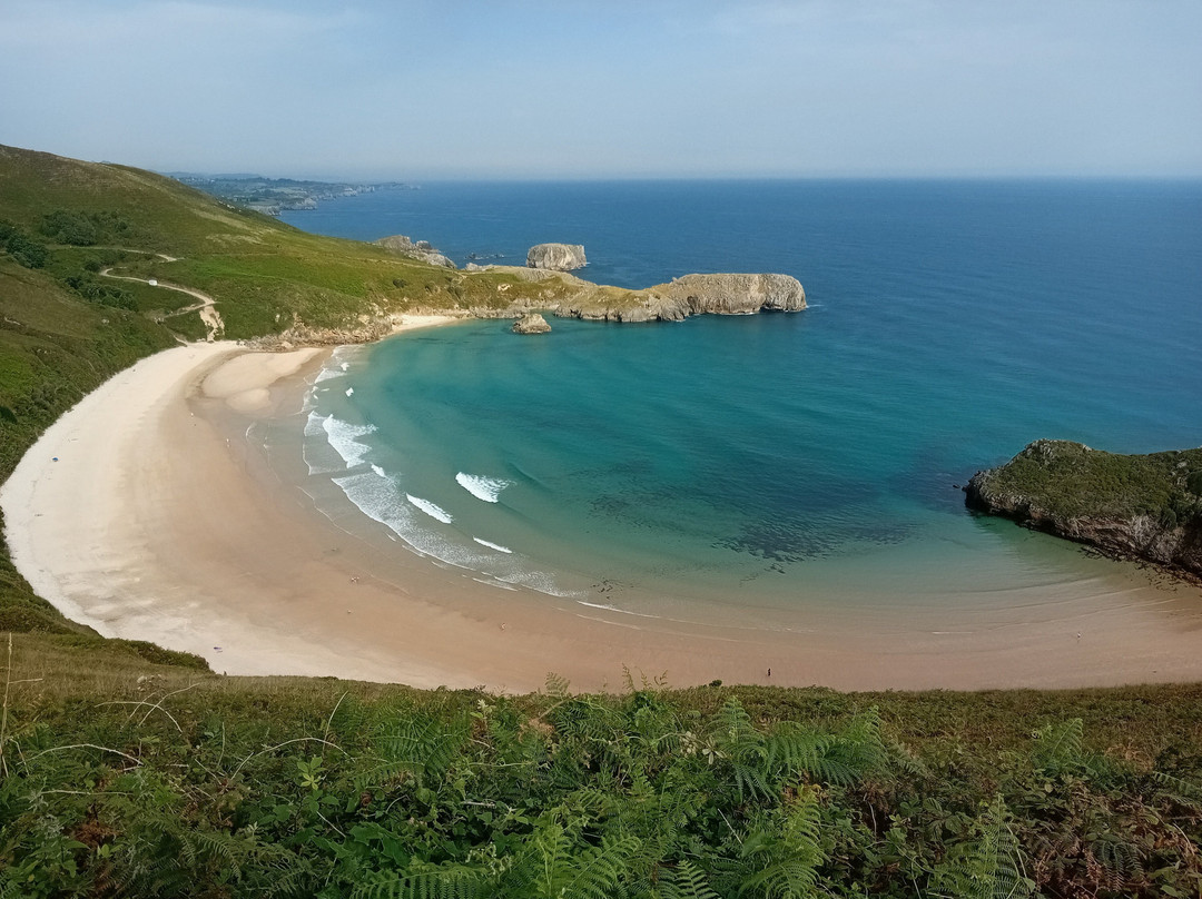 Playa de Torimbia-Nueva de Llanes必去景点
