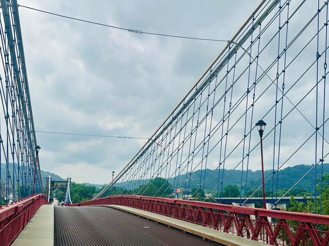 Suspension Bridge-Wheeling必去景点
