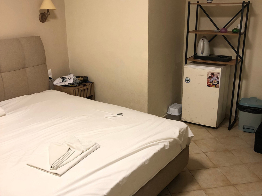 库鲁里斯海滩酒店主图
