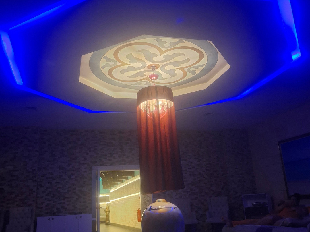 Quattro Beach Spa & Resort Hotel主图