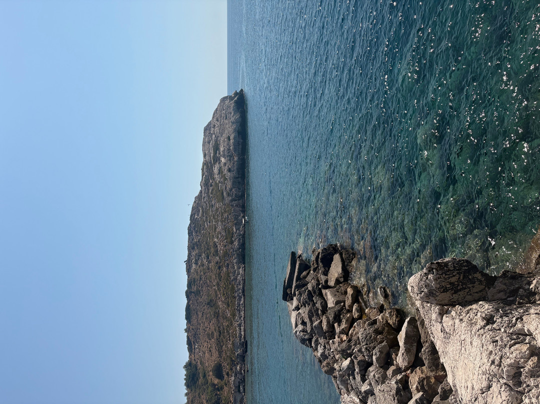 Agios Nikolaos Church-科林比亚必去景点