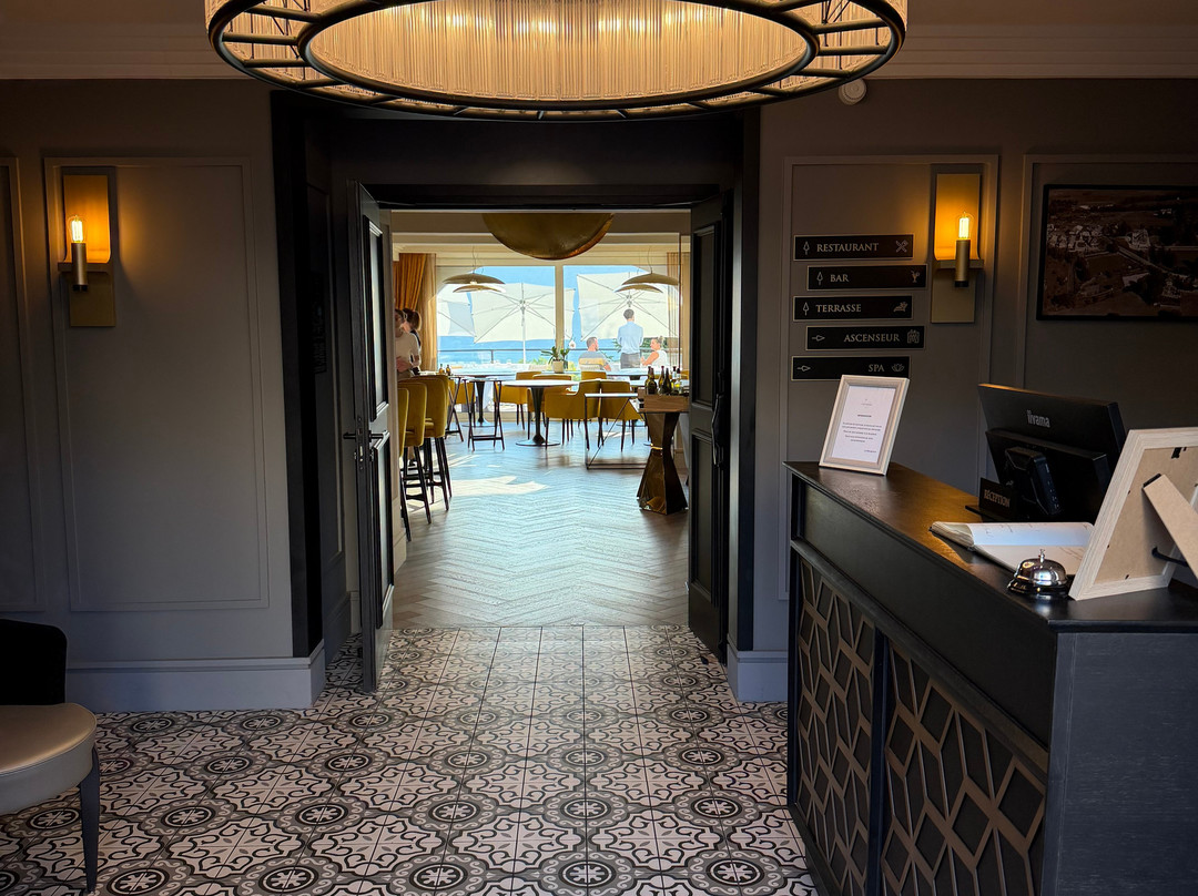 Hôtel L’Incomparable by Les Etincelles酒店主图