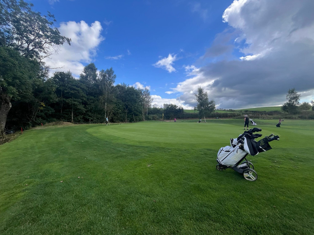 Carus Green Golf Club-肯德尔必去景点