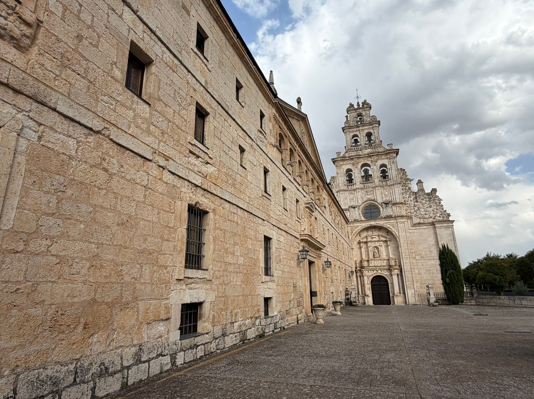 Hospedería Monasterio de La Vid主图