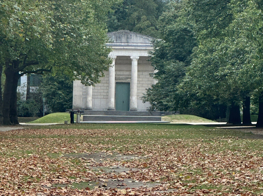 Parc del Cinquentenari-布鲁塞尔必去景点