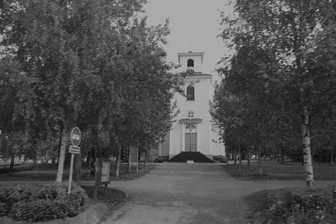 Gamla Kyrkan-厄斯特松德必去景点