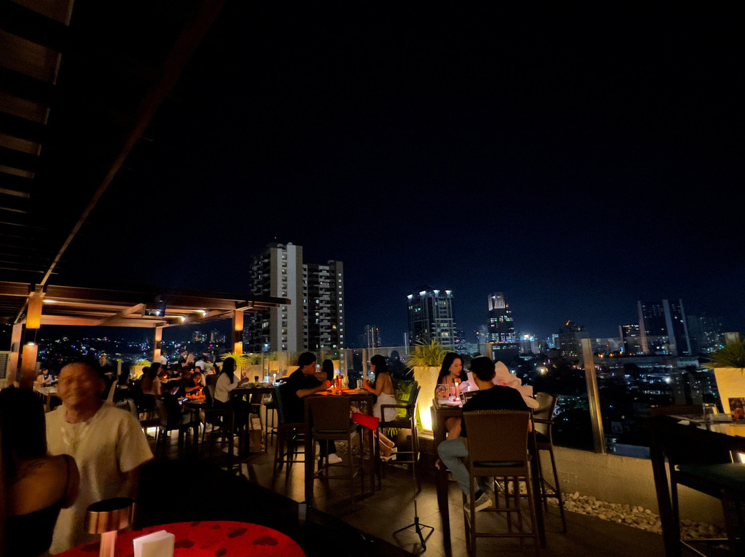 Harolds Hotel Cebu主图