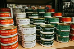 The Roaming Root Cellar-费尔班克斯必去景点