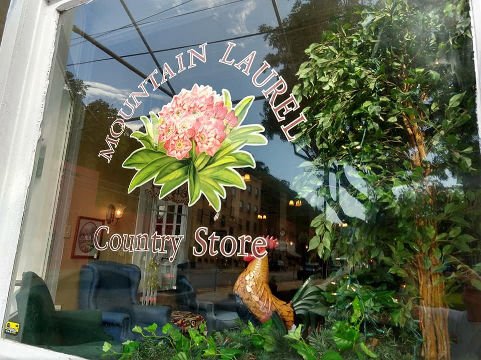 Mountain Laurel Country Store景点图片
