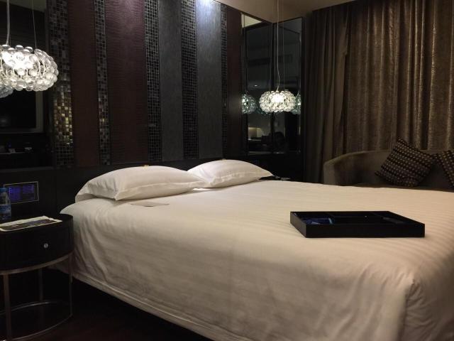 桔子酒店·精选(南京总统府大行宫店)-客卧