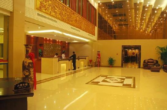 茂元大酒店-客卧