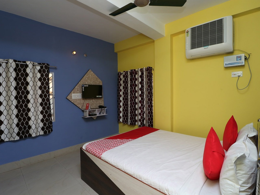 OYO 16496 Trinayani Atithi Niwas