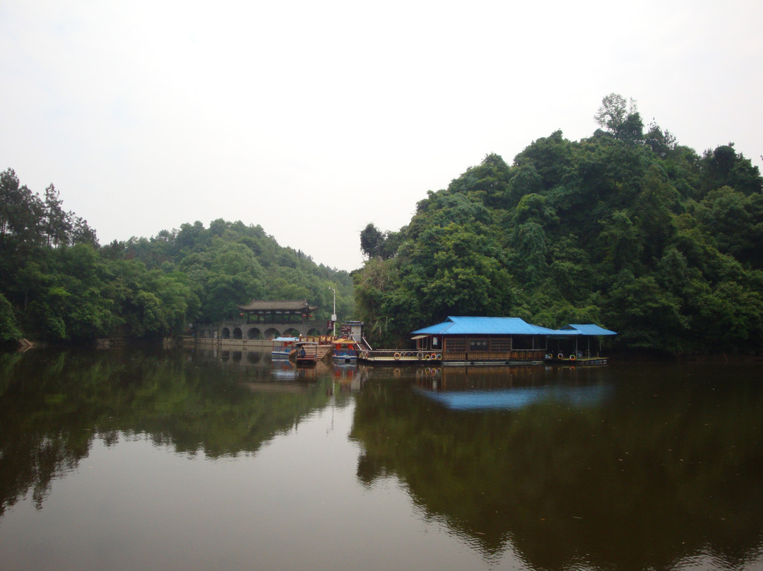 邛崃竹溪湖景点图片