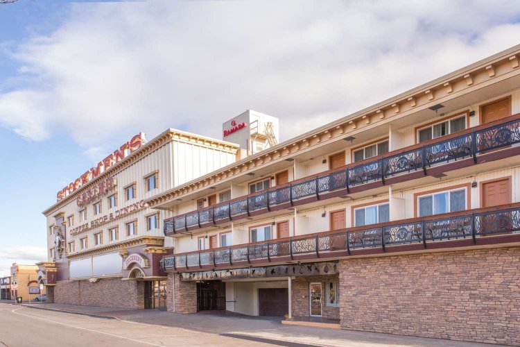 Ramada by Wyndham Elko Hotel at Stockmen's Casino-官方