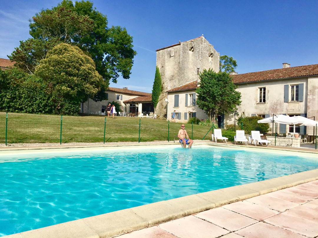 Chateau De Laleard主图