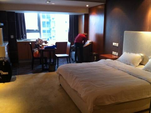 成都逗号公寓玺年店主图