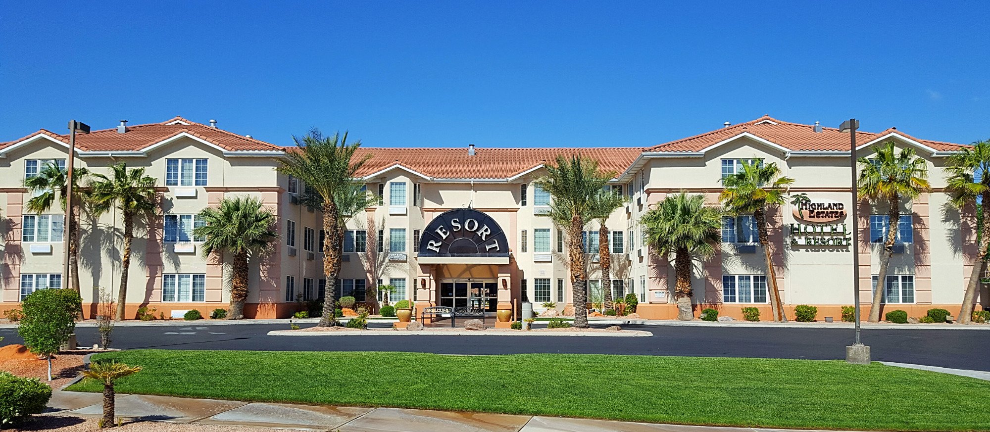 Highland Estates Hotel & Resort-官方