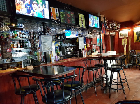 Pub Branigans Torremolinos-托雷莫里诺斯必去景点