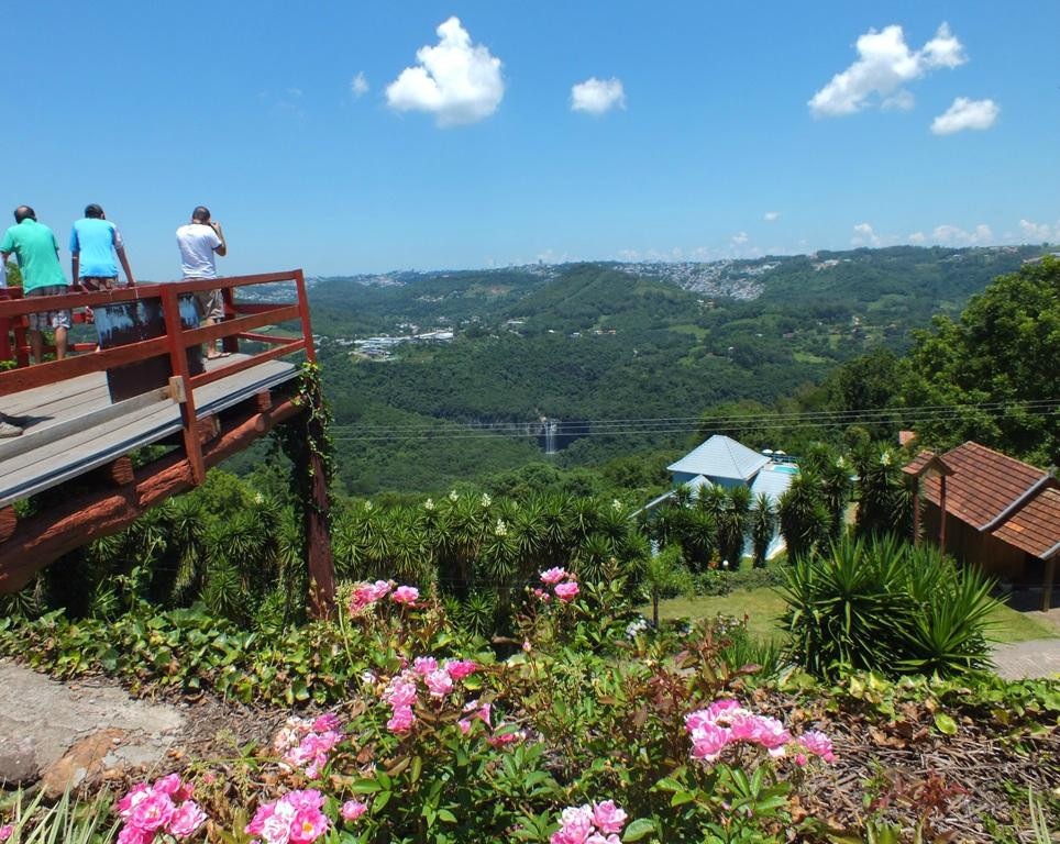 Mirante Cascata Dos Amores景点图片