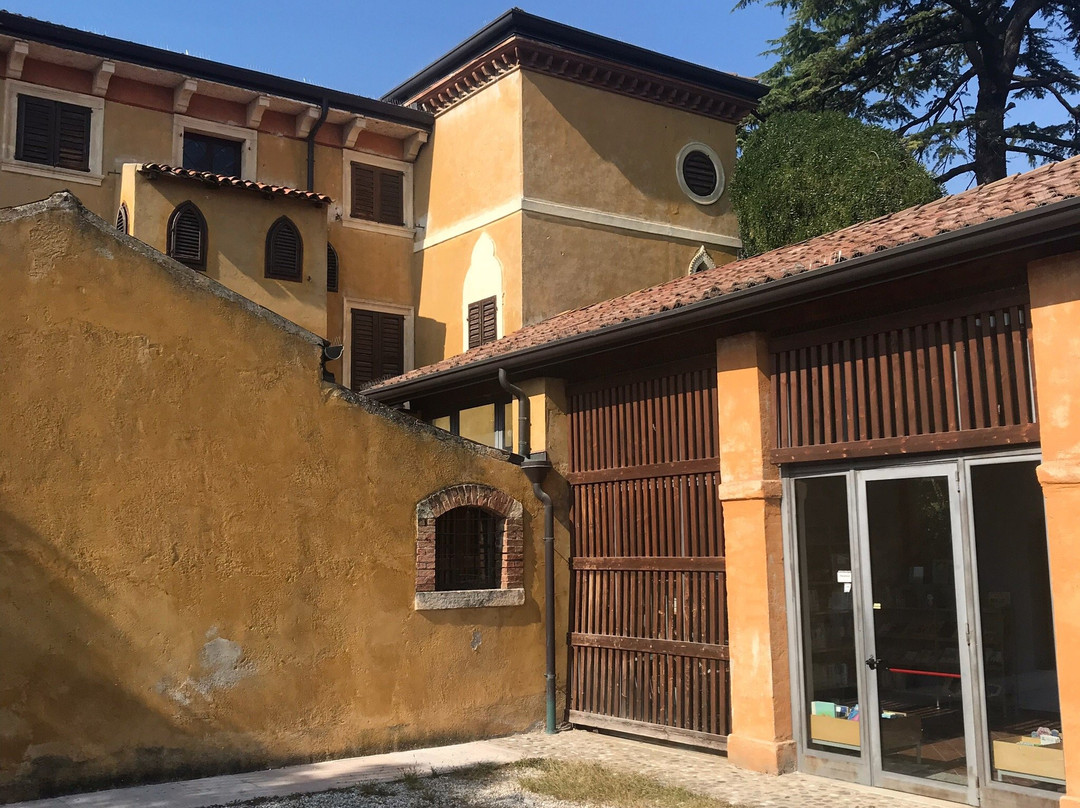 Villa Ciresola - Biblioteca Comunale Galileo Galilei景点图片