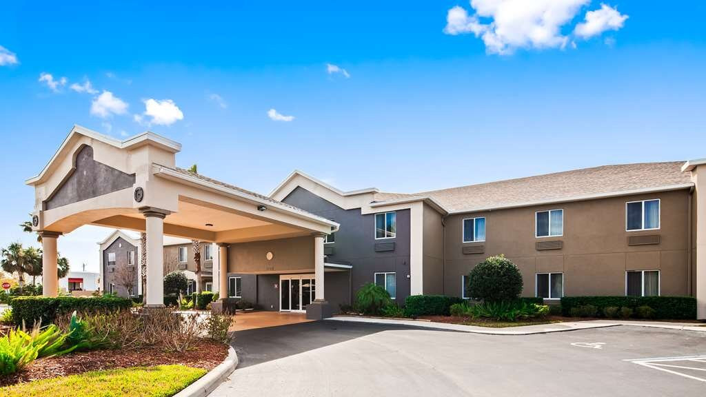 Best Western Edgewater Inn主图