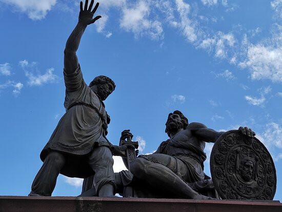 Monument to Minin and Pozharsky景点图片