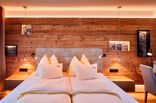 Bauernhof Hotel Oberschwarzach主图