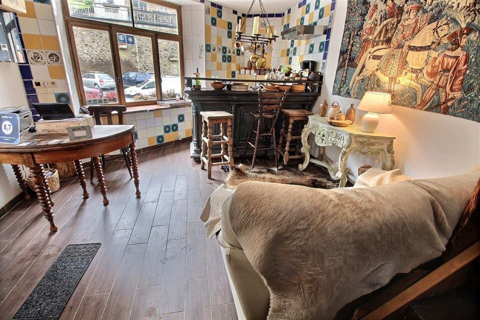 Golden Lion Bouillon-官方