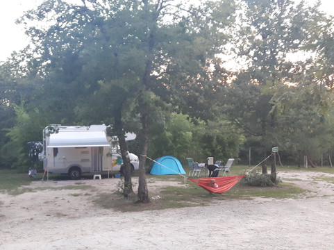 Le Fouilloux旅游攻略图片