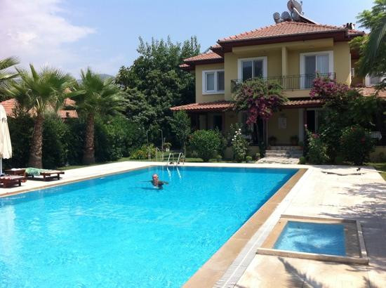 Alize Hotel