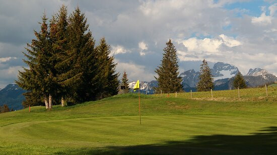 Golf Club Gstaad Saanenland景点图片