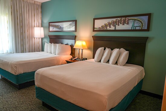 Cedar Point's Express Hotel-客卧