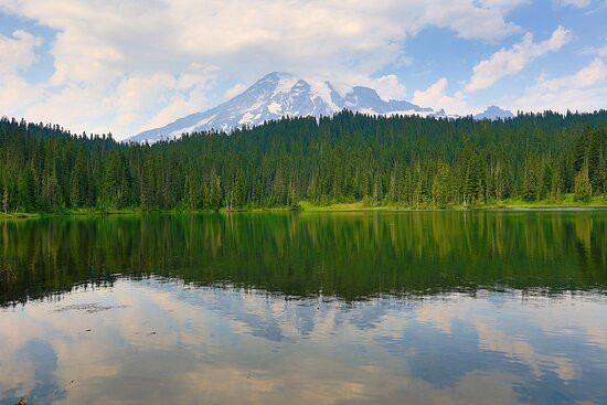 Reflection Lakes景点图片
