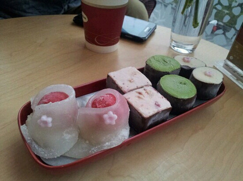 哈根达斯(中关村店)主图