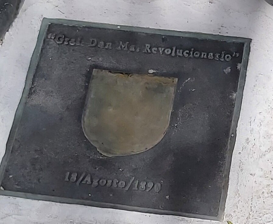 Statue Of The Mexican Revolutionary