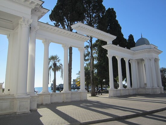 Colonnade at the Promenade of Sukhumi-Sukhumi必去景点