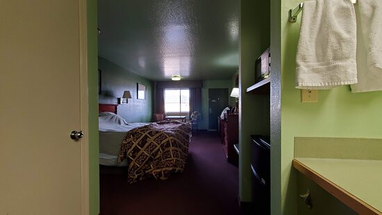 Hawthorne's Best Inn主图