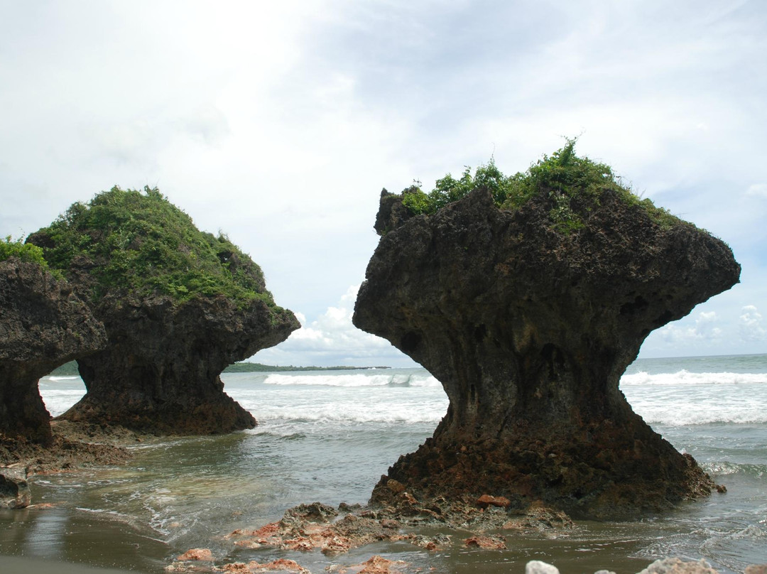 Agno Beach景点图片