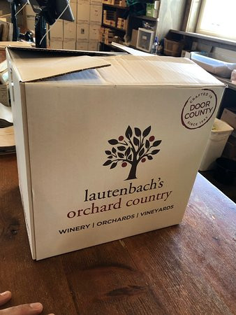 Lautenbach's Orchard Country Winery & Market景点图片
