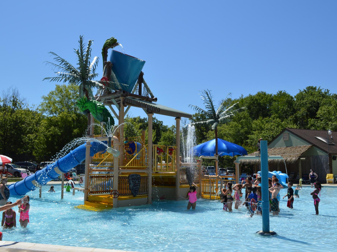 Volcano Island Waterpark景点图片