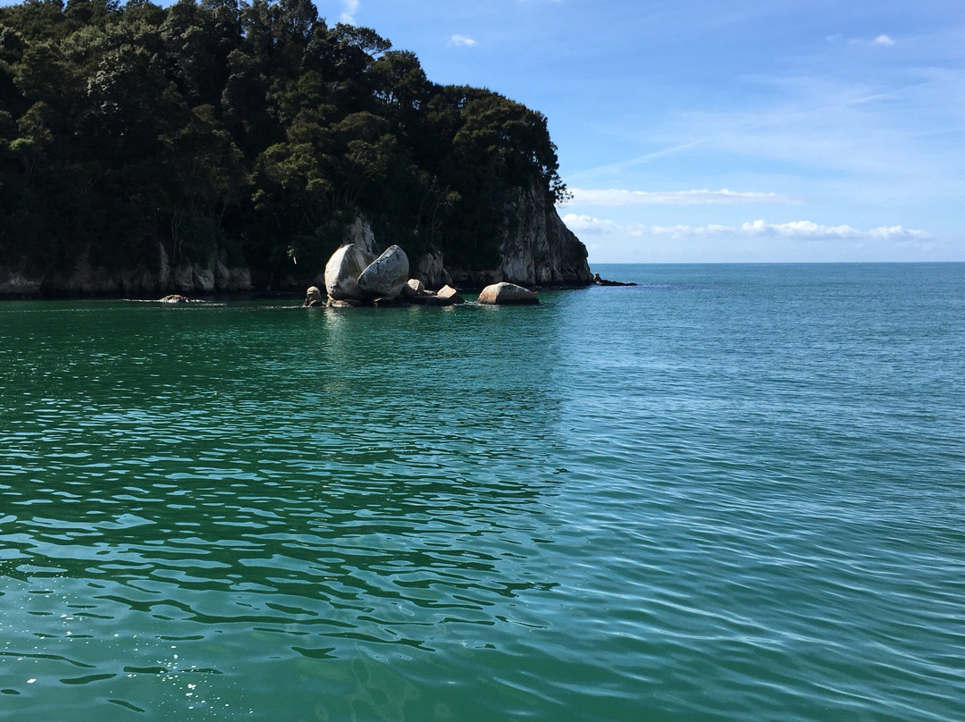 Split Apple Rock Cruise-凯特里特里必去景点