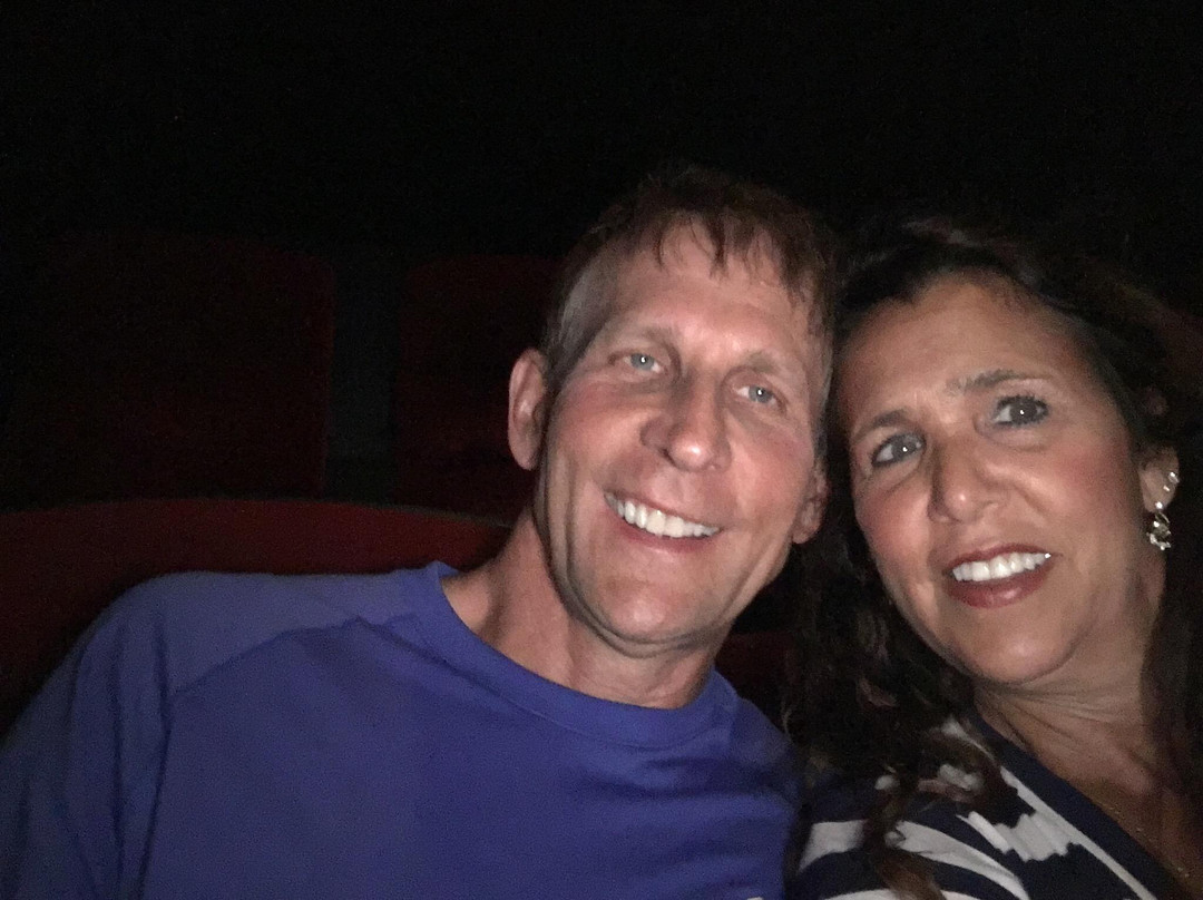 AMC Tustin 14 at The District-Tustin必去景点