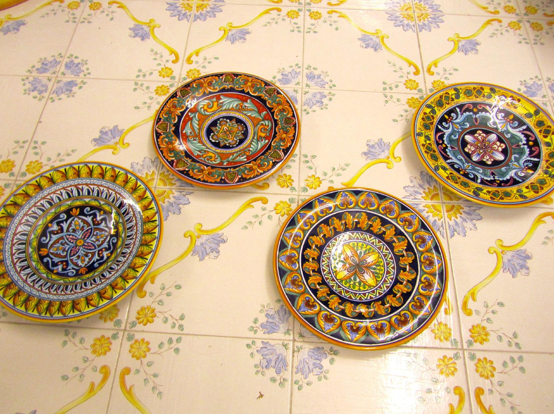 Ceramiche Cosmolena Di Margherita Di Palma景点图片