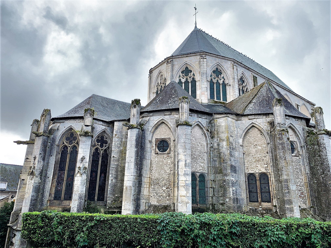 Église Saint-Pierre de Saint-Satur景点图片