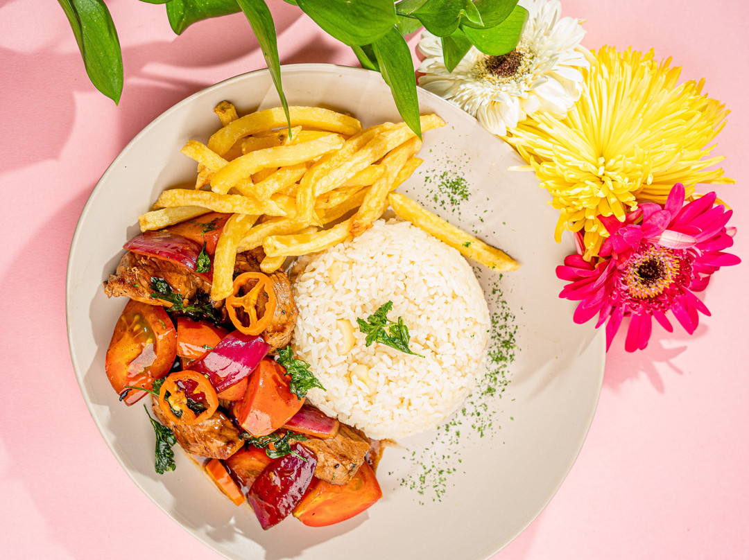 伊基克餐馆和美食-Borboleta Baquedano