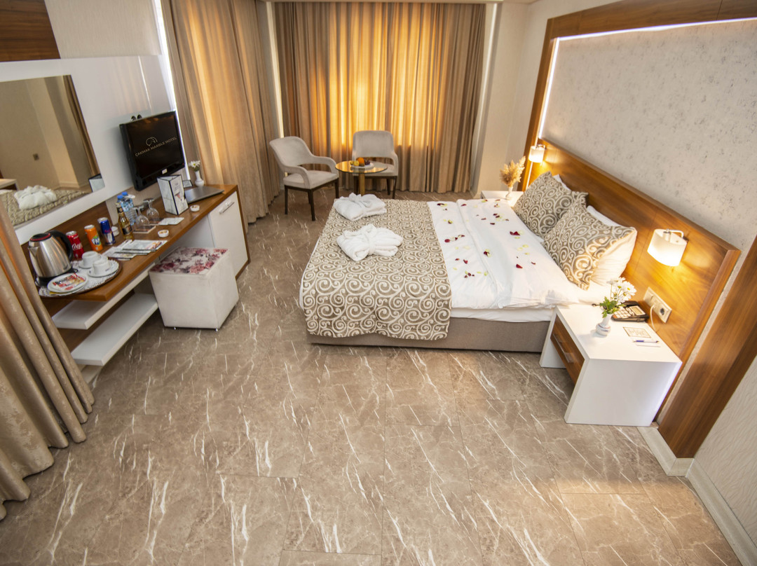 MCG Marble Hotel主图