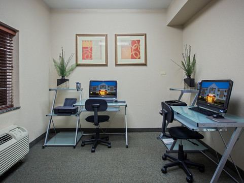 Candlewood Suites 温莎锁布拉德利ARPT主图