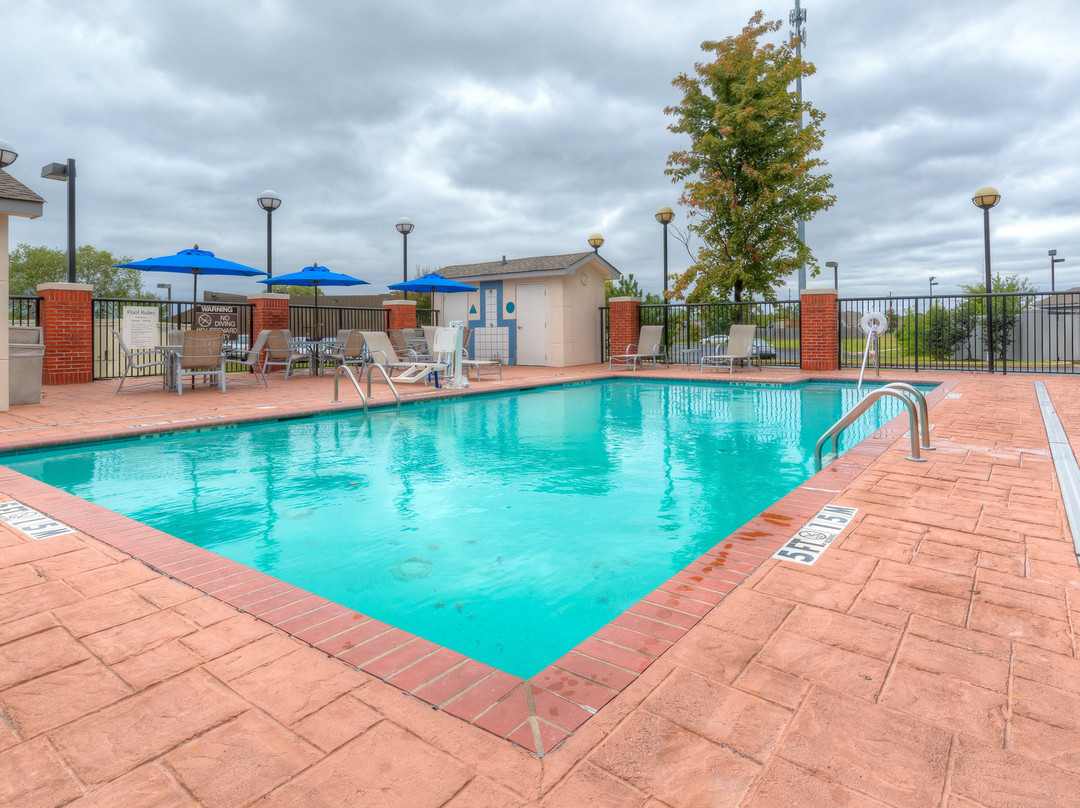 Holiday Inn Express & Suites Memphis Southwind by IHG主图