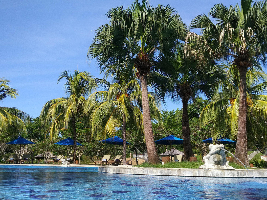 大鲁雷度假酒店主图